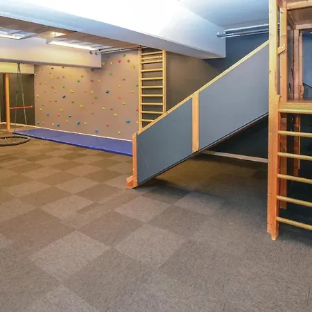 Klinten アパート